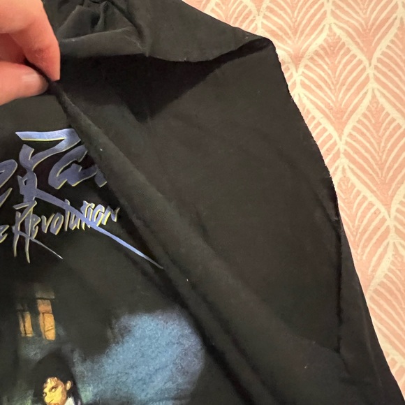 New ! Prince sleeveless tank - Picture 2 of 4